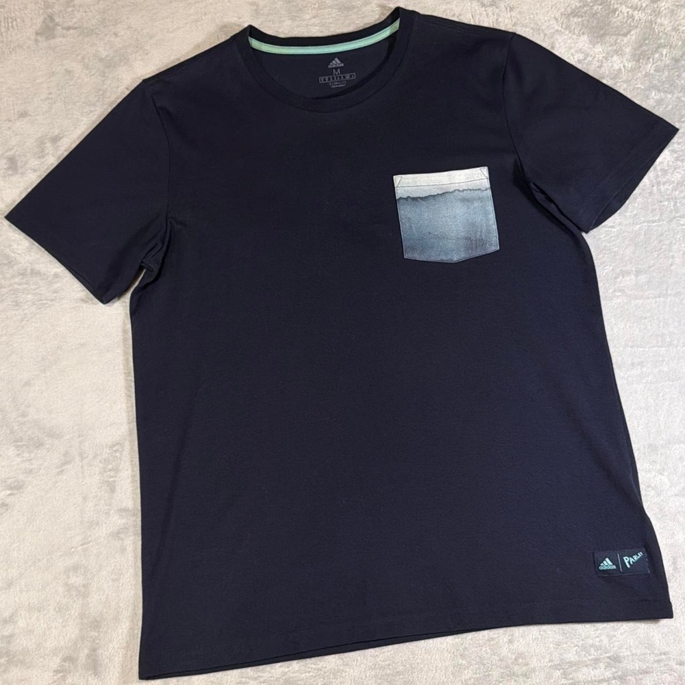 Vintage Adidas Parley Climalite Pocket T-Shirt | Navy | Medium
